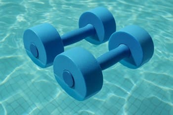 Aqua dambıl: kapalı hücreli köpük, ergonomik tutuş