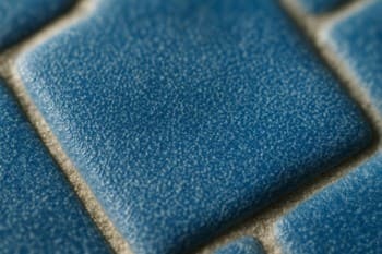 Mikro dokulu mozaik yüzeyi: ıslakta kaymazlık